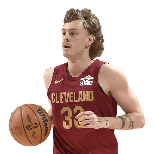 Luke Travers portrait